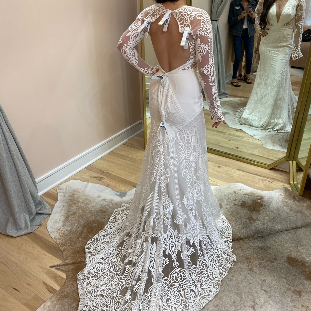 Lovers Society Tate Gown